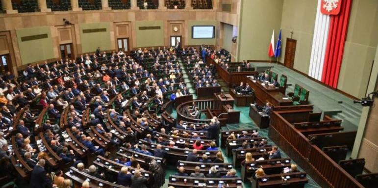 Полският парламент отново бръкна в раната от Втората световна война